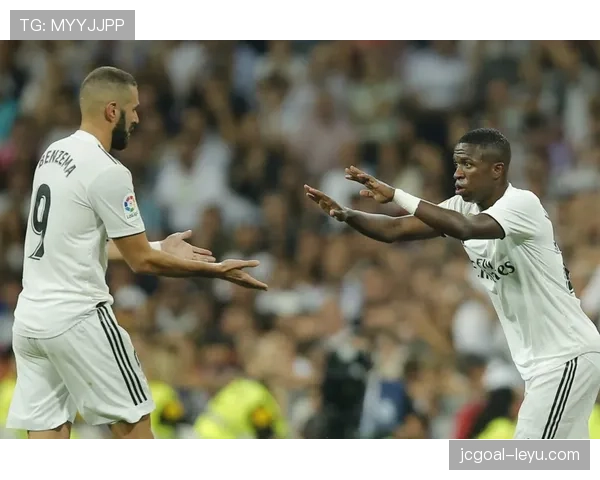 维尼修斯获教练组特别指导,技术提升值得关注 维尼修斯获教练组特别指导,技术提升值得关注